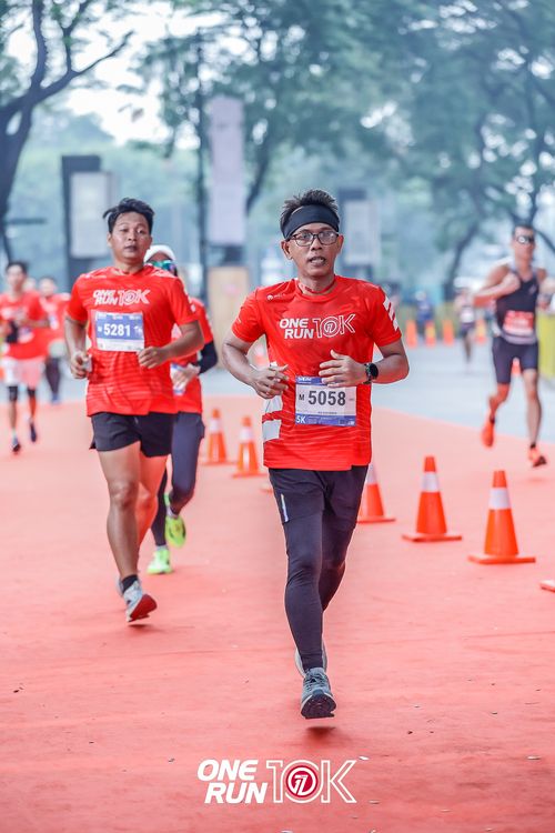 Race photo from ONE RUN 10K 2025