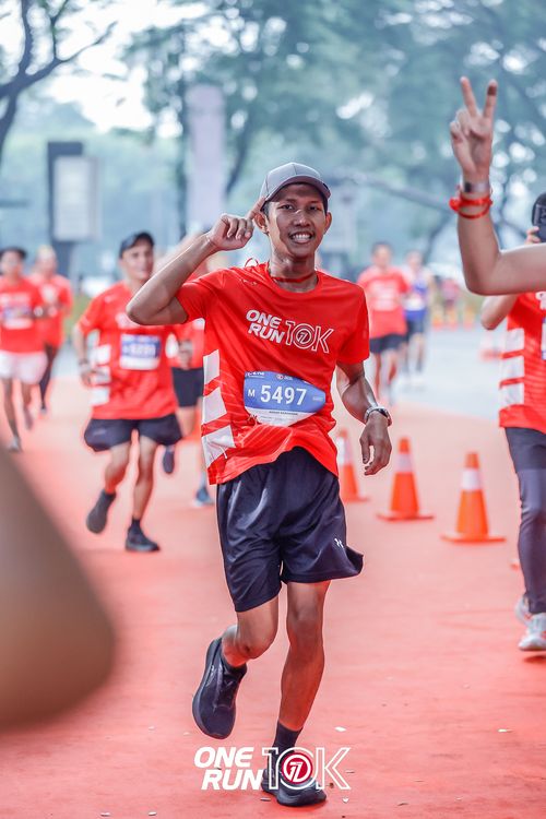 Race photo from ONE RUN 10K 2025