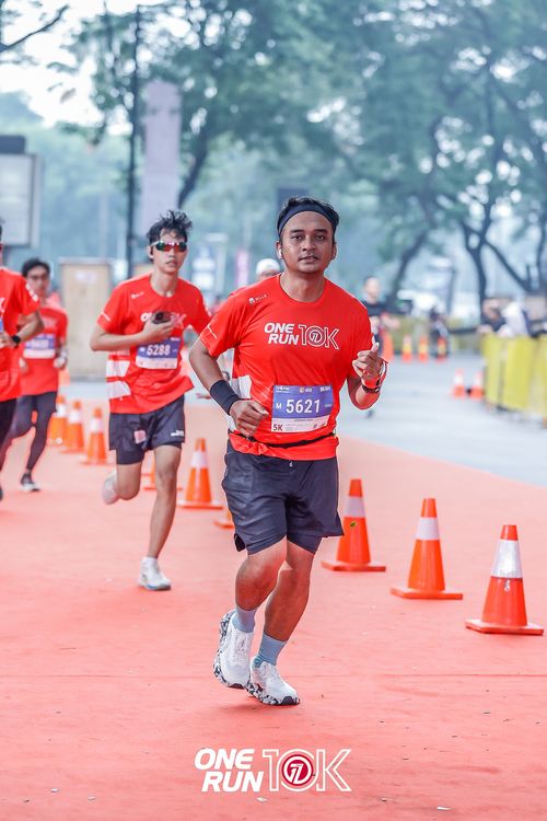 Race photo from ONE RUN 10K 2025