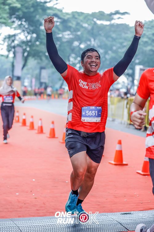 Race photo from ONE RUN 10K 2025