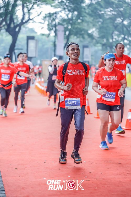 Race photo from ONE RUN 10K 2025