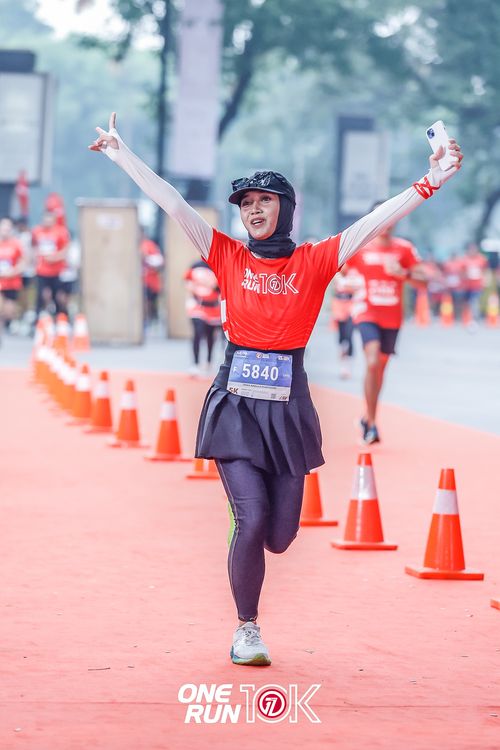 Race photo from ONE RUN 10K 2025
