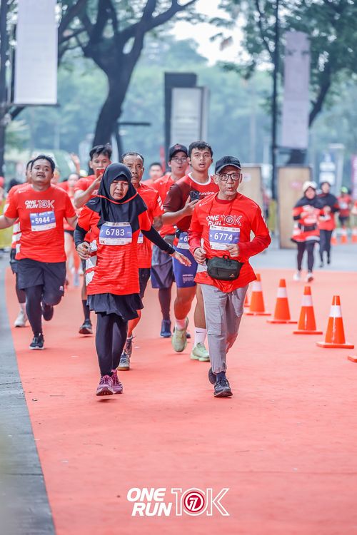 Race photo from ONE RUN 10K 2025