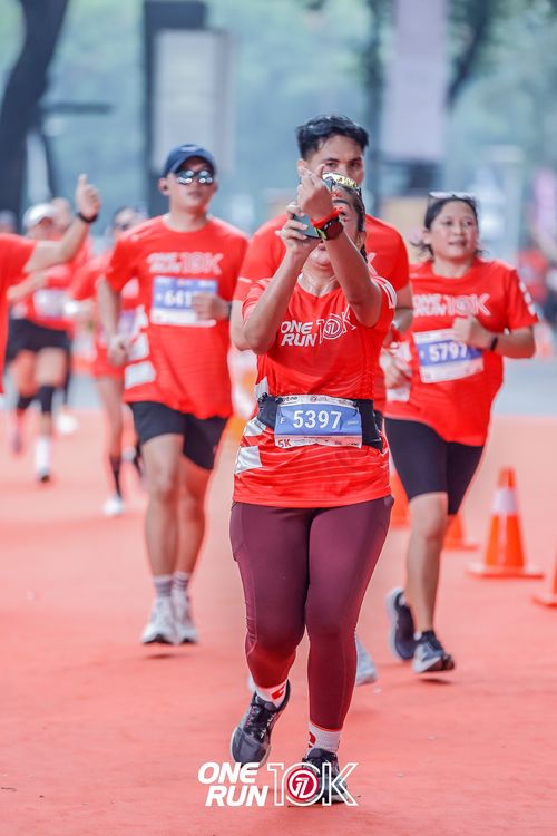 Race photo from ONE RUN 10K 2025
