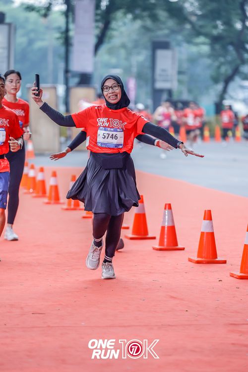 Race photo from ONE RUN 10K 2025
