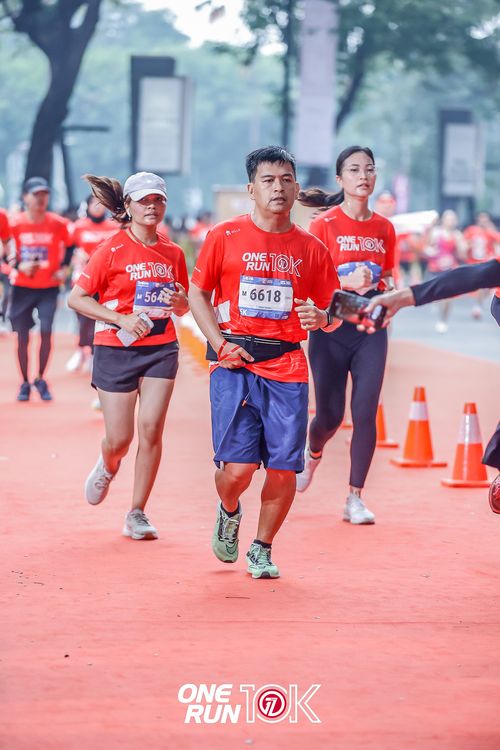 Race photo from ONE RUN 10K 2025