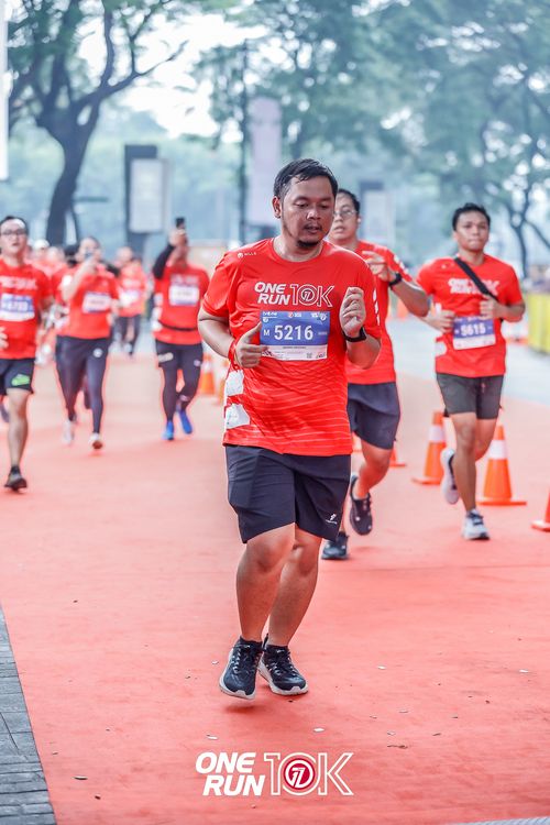 Race photo from ONE RUN 10K 2025