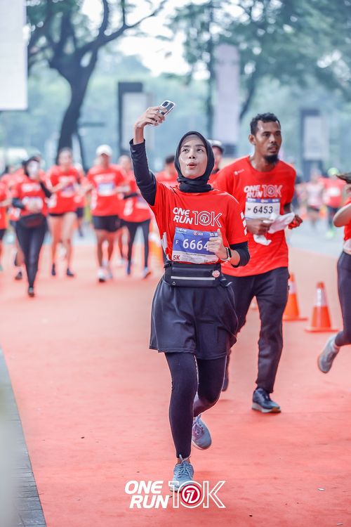 Race photo from ONE RUN 10K 2025