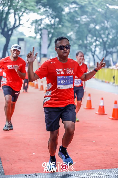 Race photo from ONE RUN 10K 2025