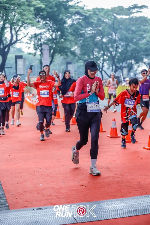Race photo from ONE RUN 10K 2025