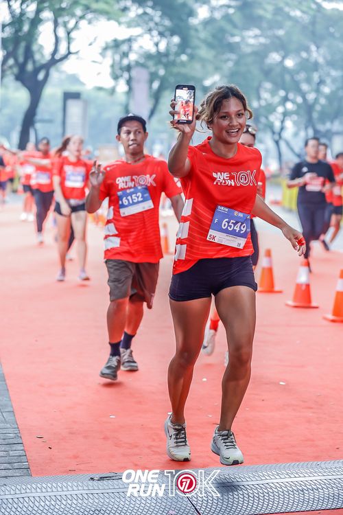 Race photo from ONE RUN 10K 2025