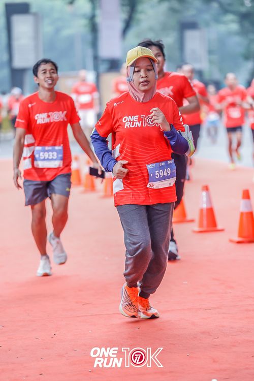 Race photo from ONE RUN 10K 2025