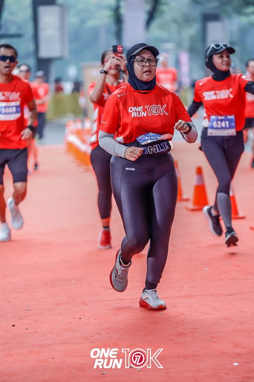 Race photo from ONE RUN 10K 2025