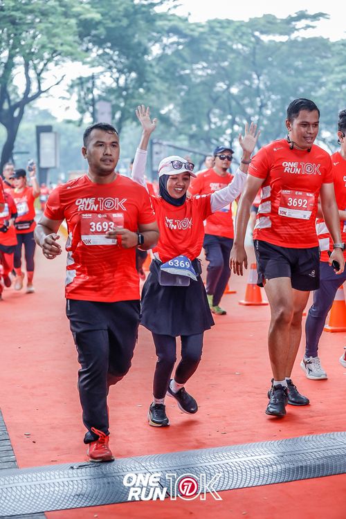Race photo from ONE RUN 10K 2025