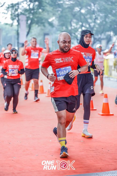 Race photo from ONE RUN 10K 2025