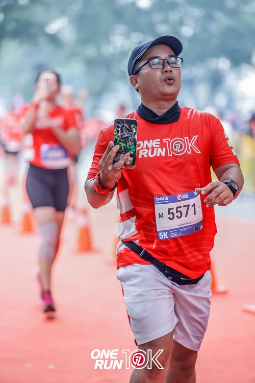 Race photo from ONE RUN 10K 2025