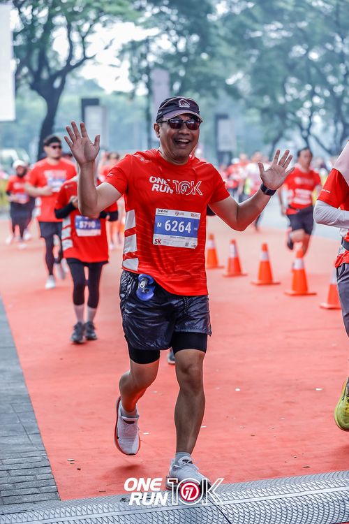 Race photo from ONE RUN 10K 2025