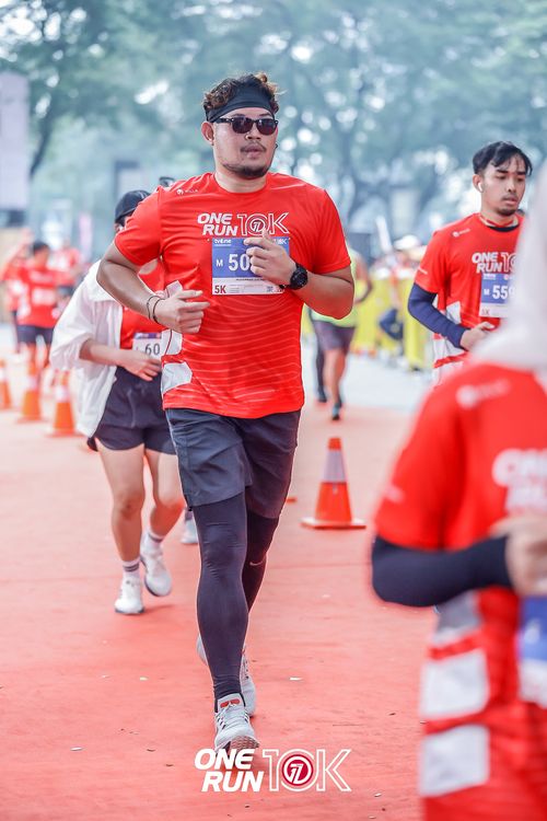 Race photo from ONE RUN 10K 2025