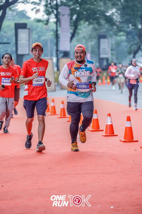 Race photo from ONE RUN 10K 2025