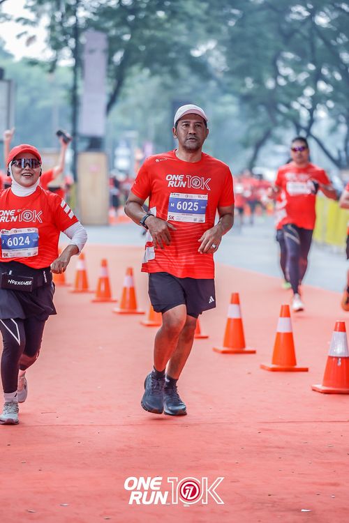 Race photo from ONE RUN 10K 2025
