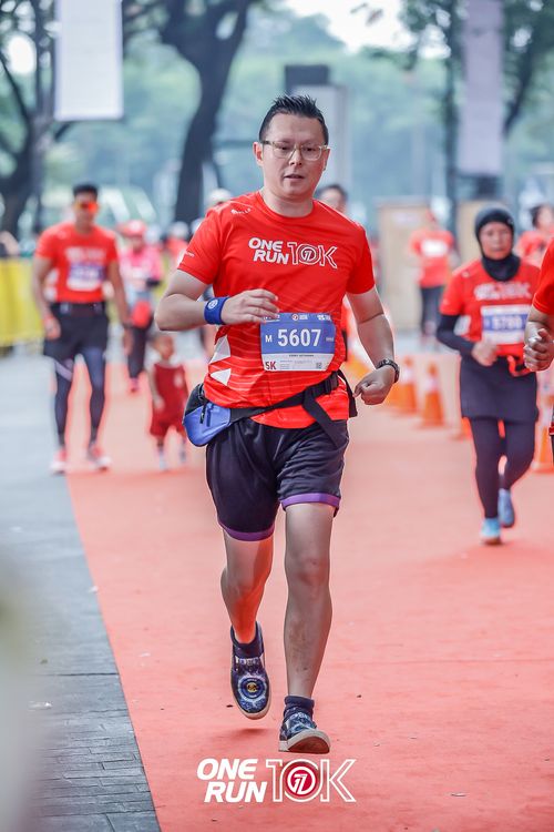 Race photo from ONE RUN 10K 2025