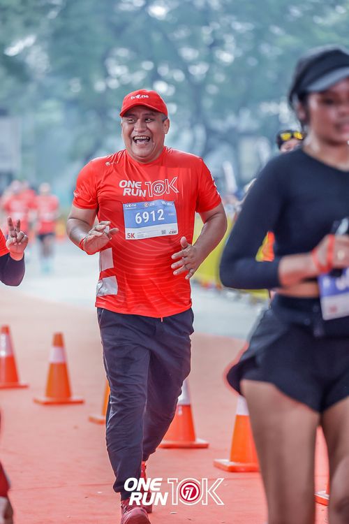 Race photo from ONE RUN 10K 2025