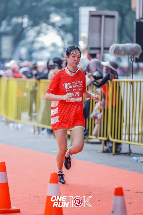 Race photo from ONE RUN 10K 2025