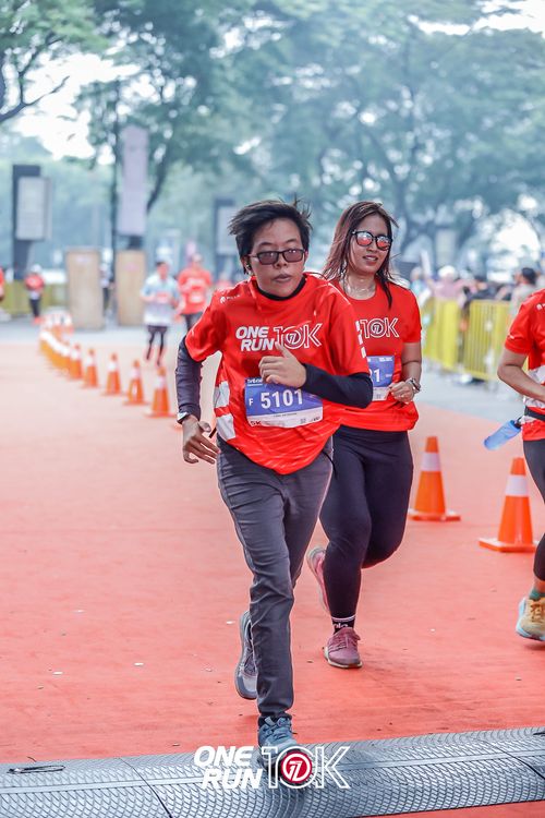 Race photo from ONE RUN 10K 2025