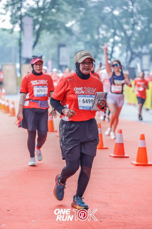 Race photo from ONE RUN 10K 2025