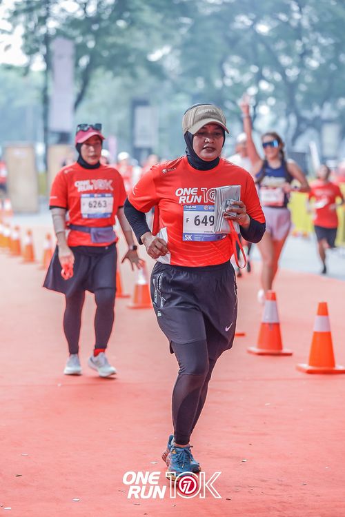 Race photo from ONE RUN 10K 2025