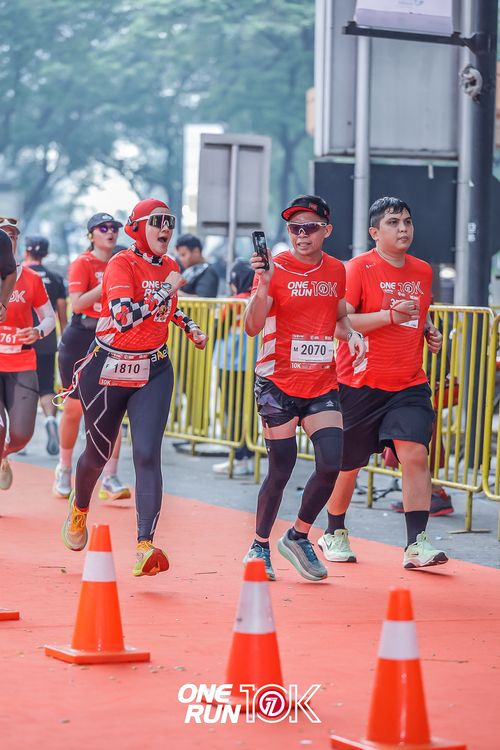 Race photo from ONE RUN 10K 2025