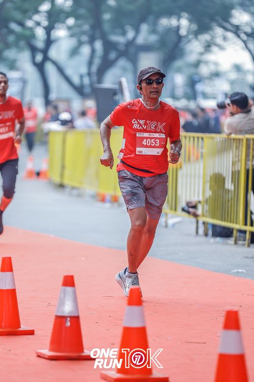 Race photo from ONE RUN 10K 2025