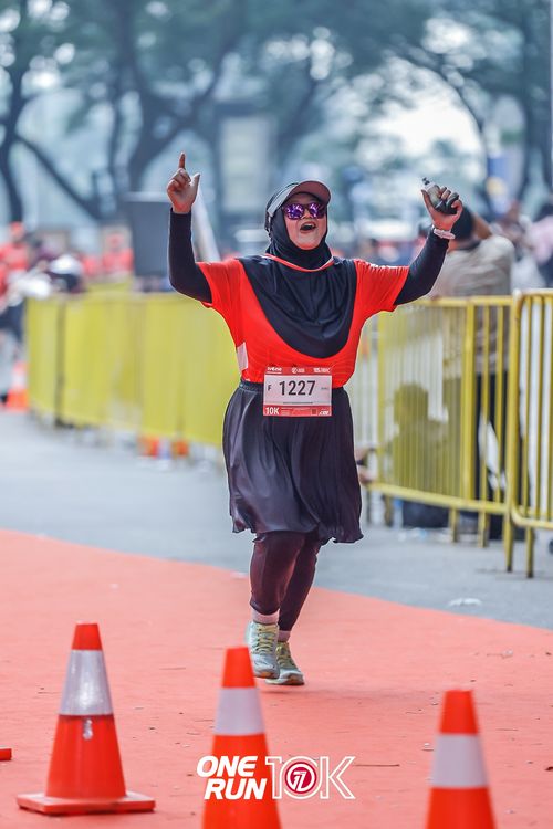 Race photo from ONE RUN 10K 2025