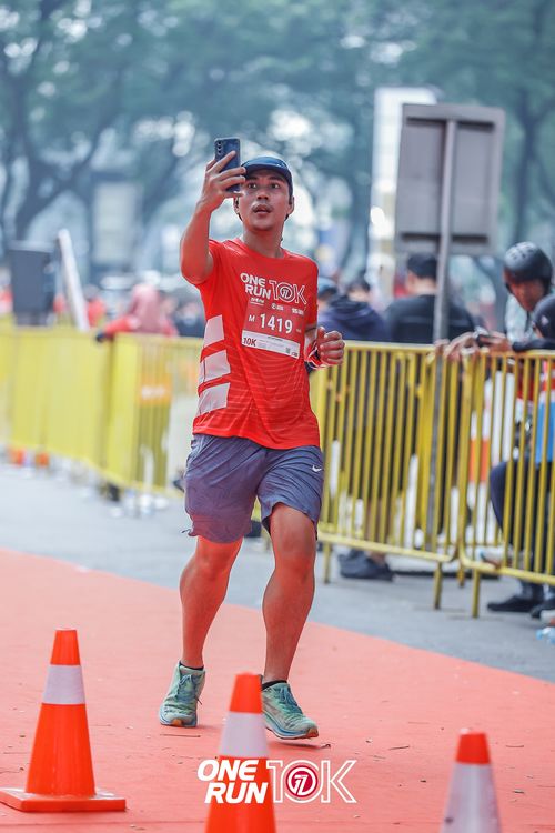 Race photo from ONE RUN 10K 2025