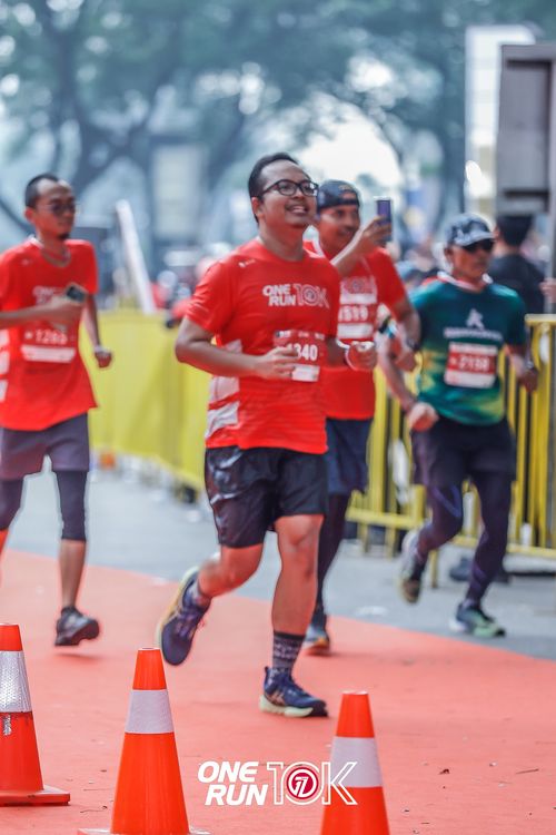 Race photo from ONE RUN 10K 2025
