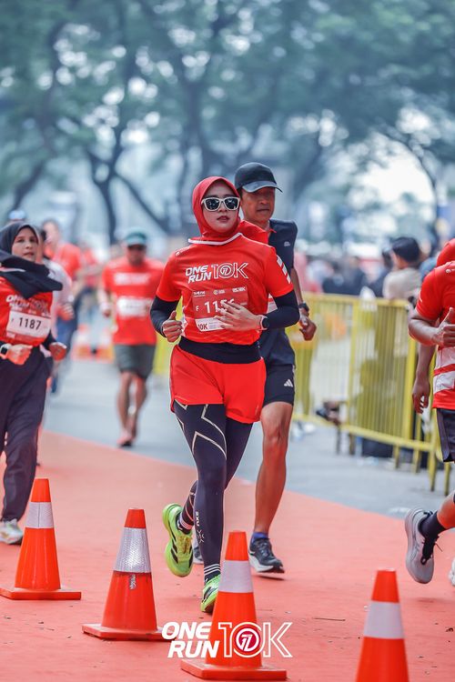 Race photo from ONE RUN 10K 2025