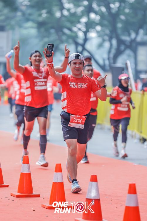 Race photo from ONE RUN 10K 2025
