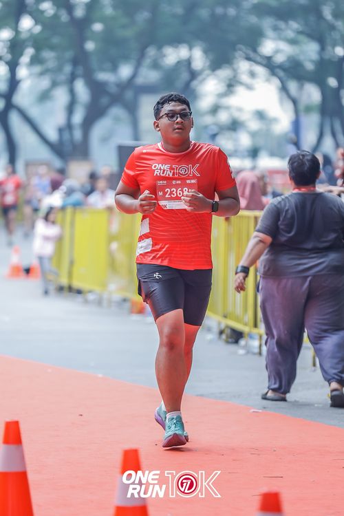 Race photo from ONE RUN 10K 2025