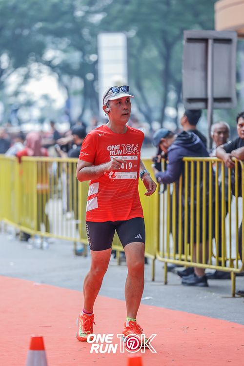 Race photo from ONE RUN 10K 2025