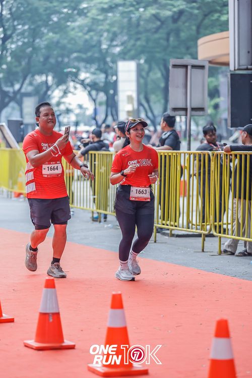 Race photo from ONE RUN 10K 2025