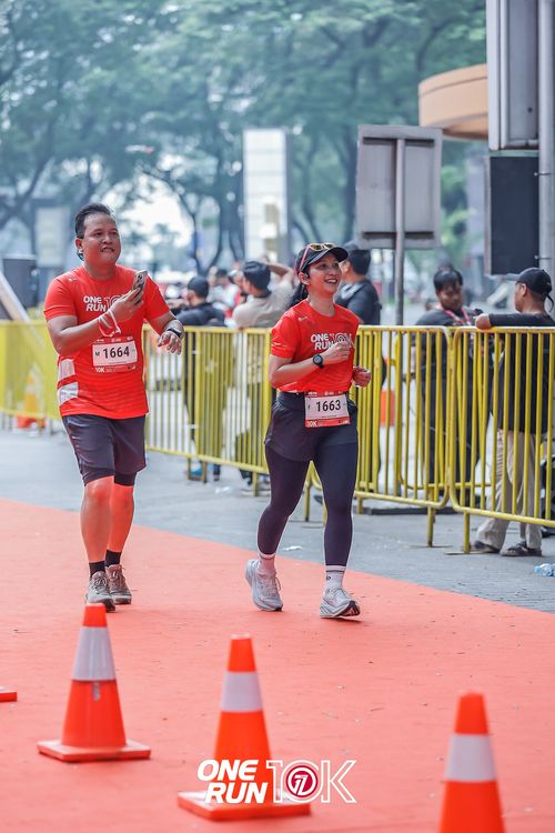 Race photo from ONE RUN 10K 2025