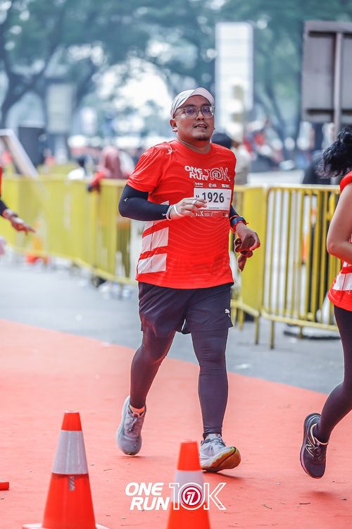Race photo from ONE RUN 10K 2025