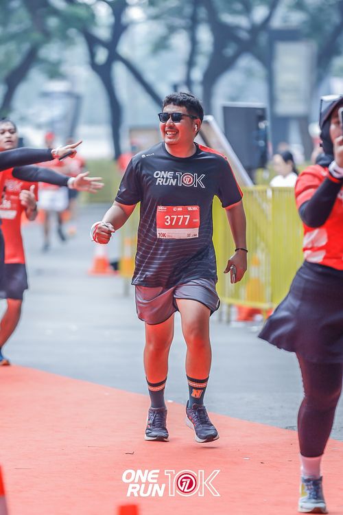 Race photo from ONE RUN 10K 2025