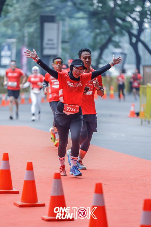 Race photo from ONE RUN 10K 2025