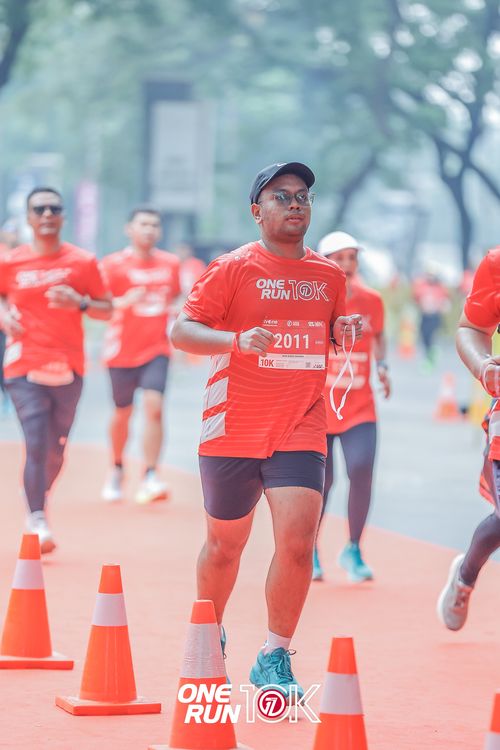 Race photo from ONE RUN 10K 2025