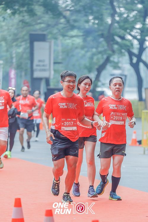 Race photo from ONE RUN 10K 2025