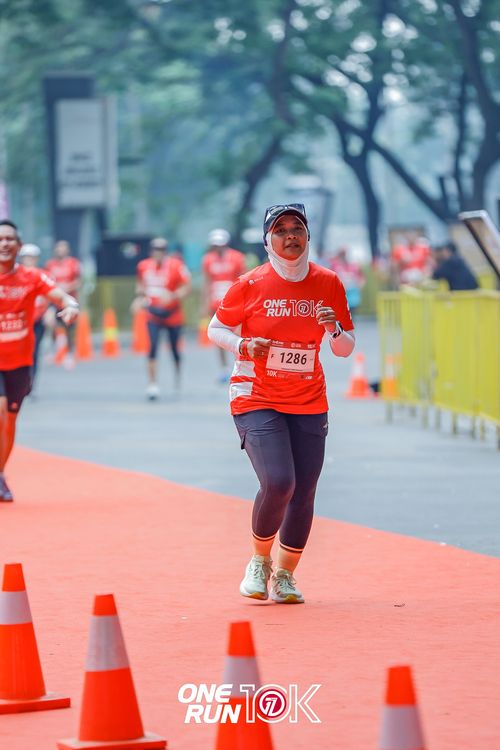 Race photo from ONE RUN 10K 2025