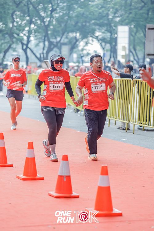 Race photo from ONE RUN 10K 2025