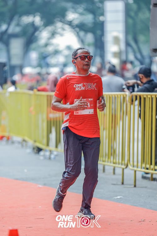 Race photo from ONE RUN 10K 2025