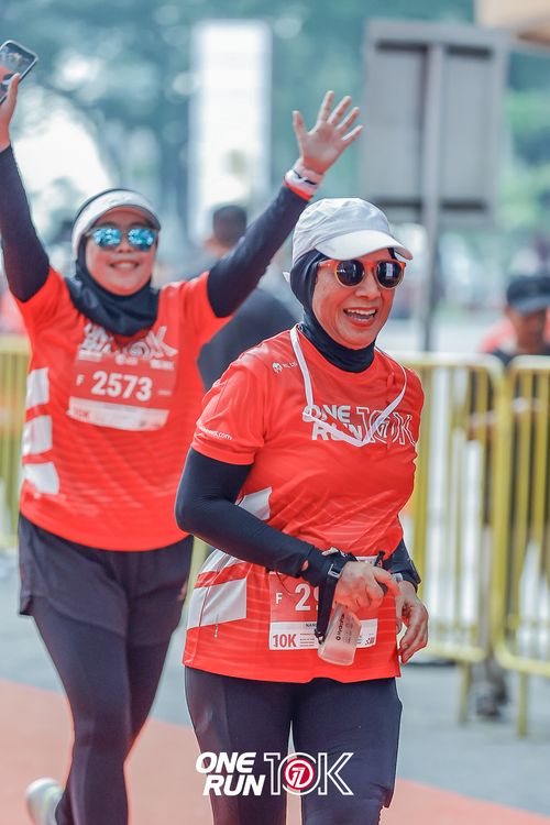 Race photo from ONE RUN 10K 2025
